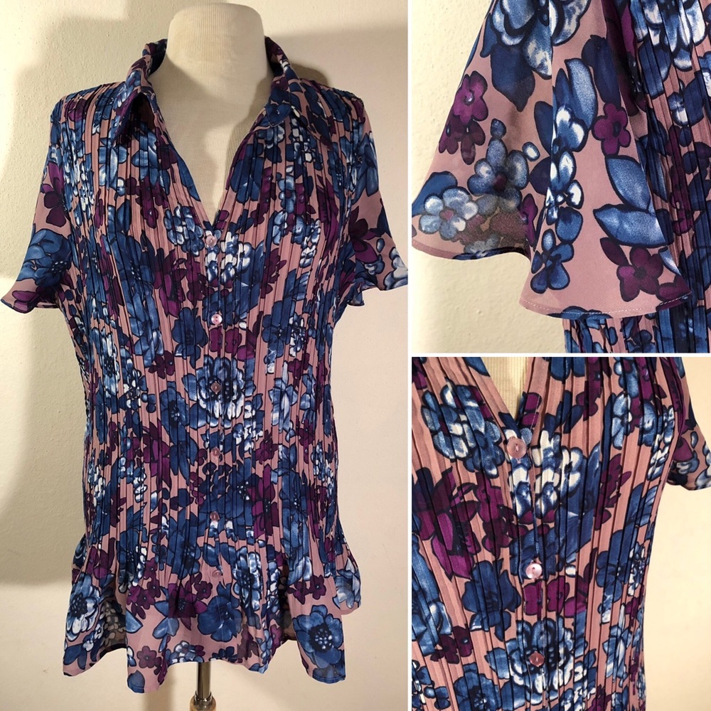 [Only Necessities] 💓 floral blouse w ruffles 1X